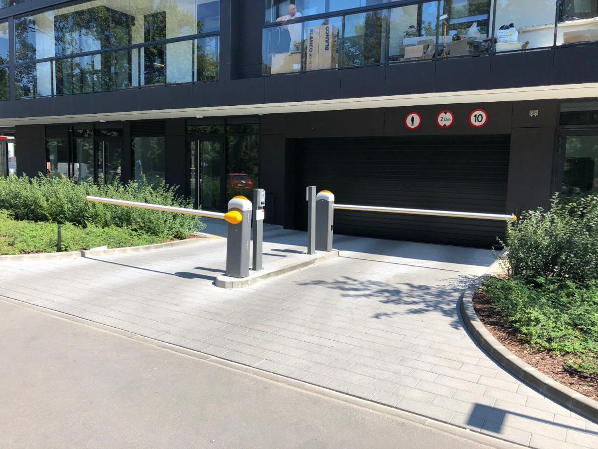 Vizzit Us Premium Apartments Marina Mokotów Varşovia Exterior foto